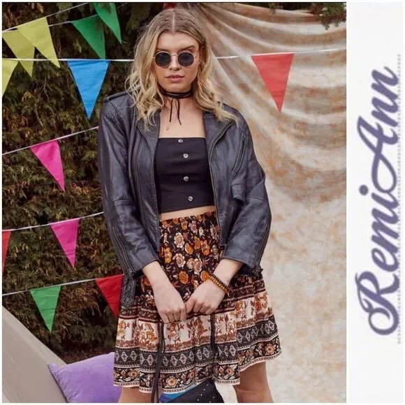 Plus Buttoned Front Tube Top & Floral Skirt - Picture 2 of 8